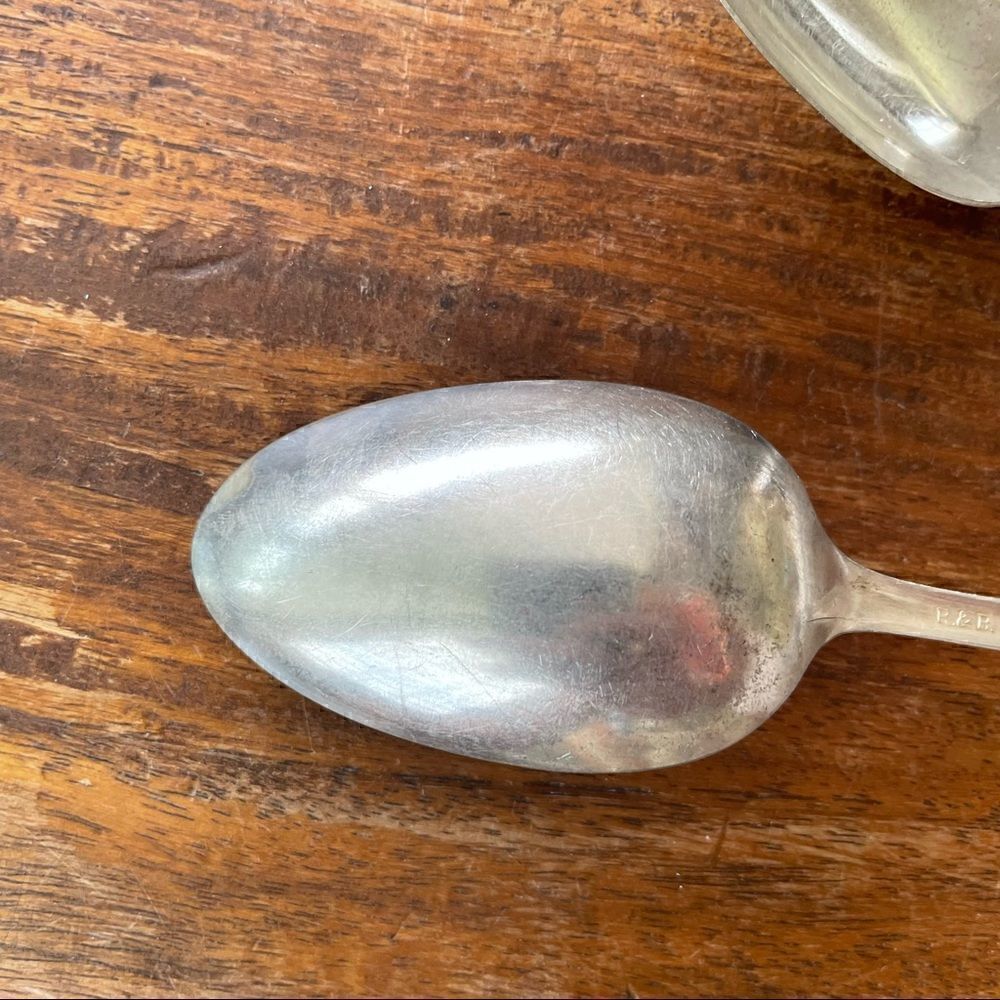Set of 2 R & B A1 Dinner Silver Spoons, Manor Pattern - Picture 8 of 13